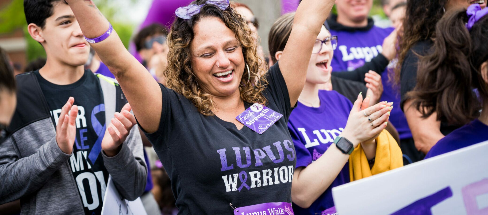 Lupus walk walker cheering