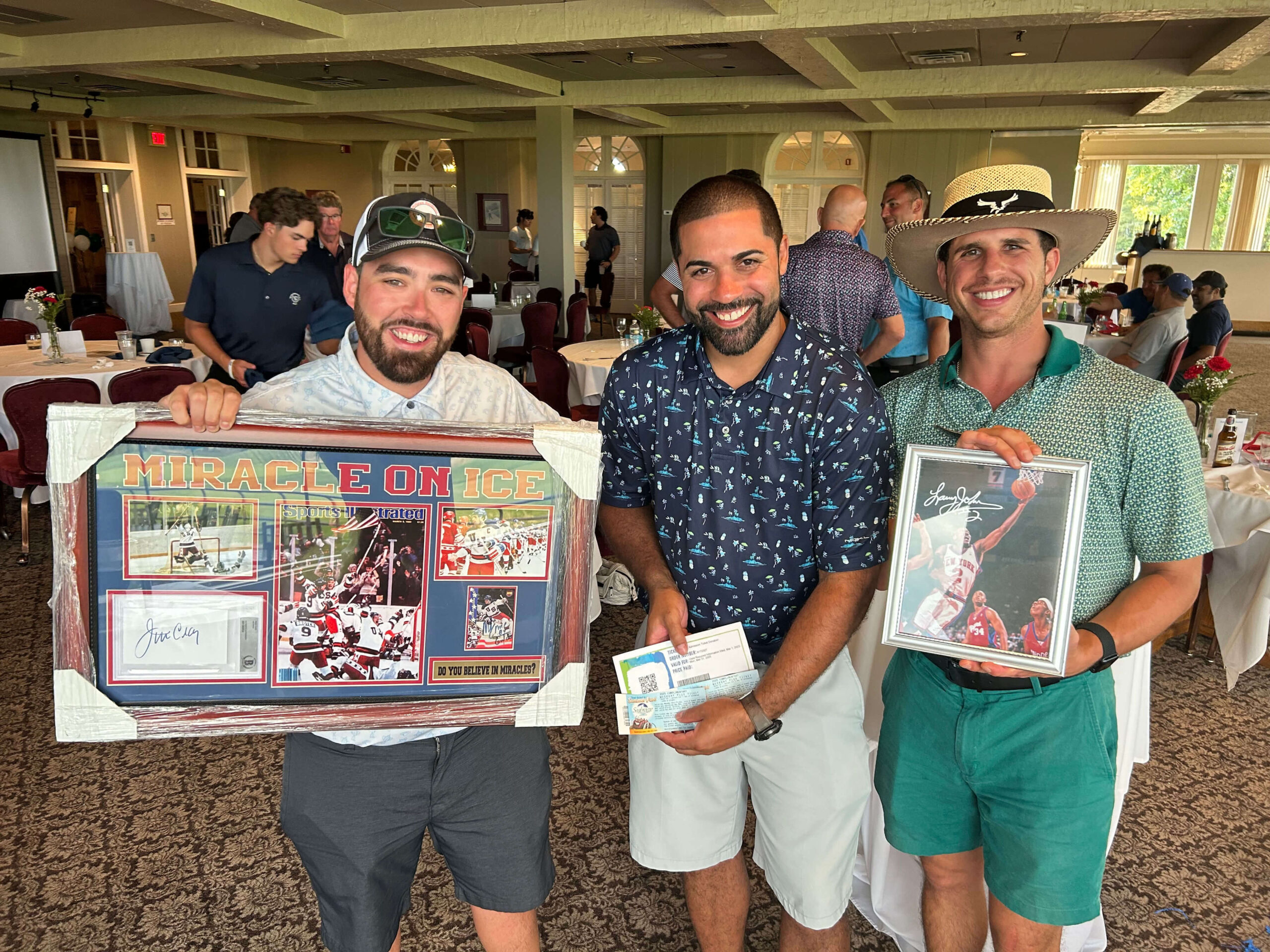 golfers posing for group shot