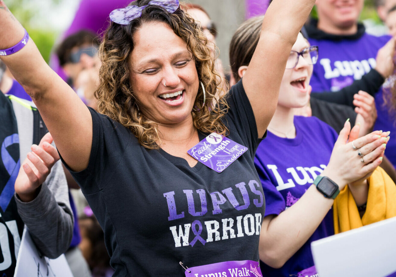 Lupus walk walker cheering